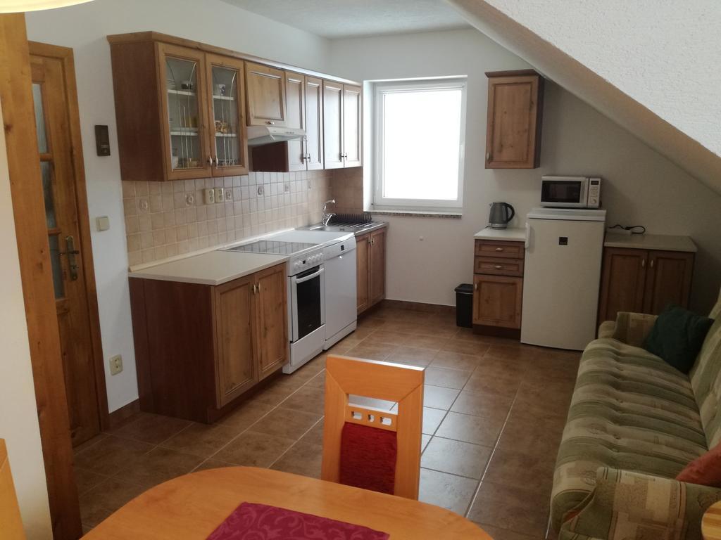 Apartman U Kovaru Кашперске-Гори Экстерьер фото